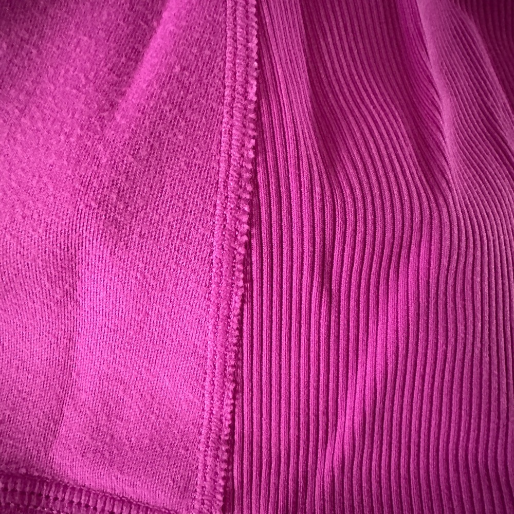 Lululemon Top - Picture 4 of 10
